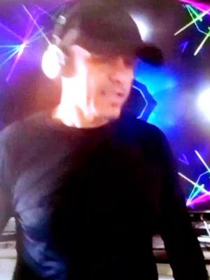 ⁣⁣Stylish Event – Chill EDM Vlog Music | Electronic Background Beat