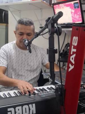 NANÁ- MALVADO TECLADOS
