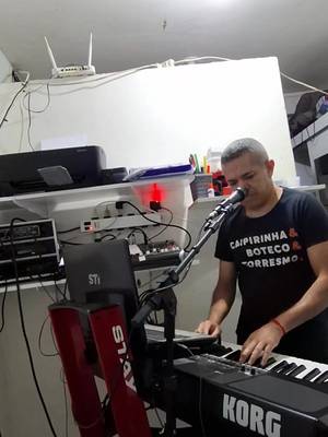 ⁣É SÓ VOCÊ- MALVADO TECLAS